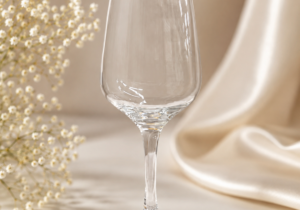 Copas para vino borde dorado